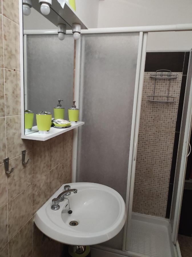Hotel Monolocali Da Vinci Falconara Marittima Zewnętrze zdjęcie