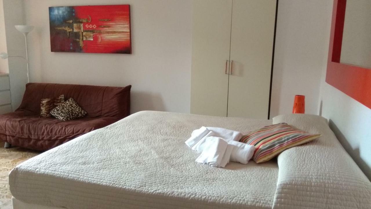 Hotel Monolocali Da Vinci Falconara Marittima Zewnętrze zdjęcie